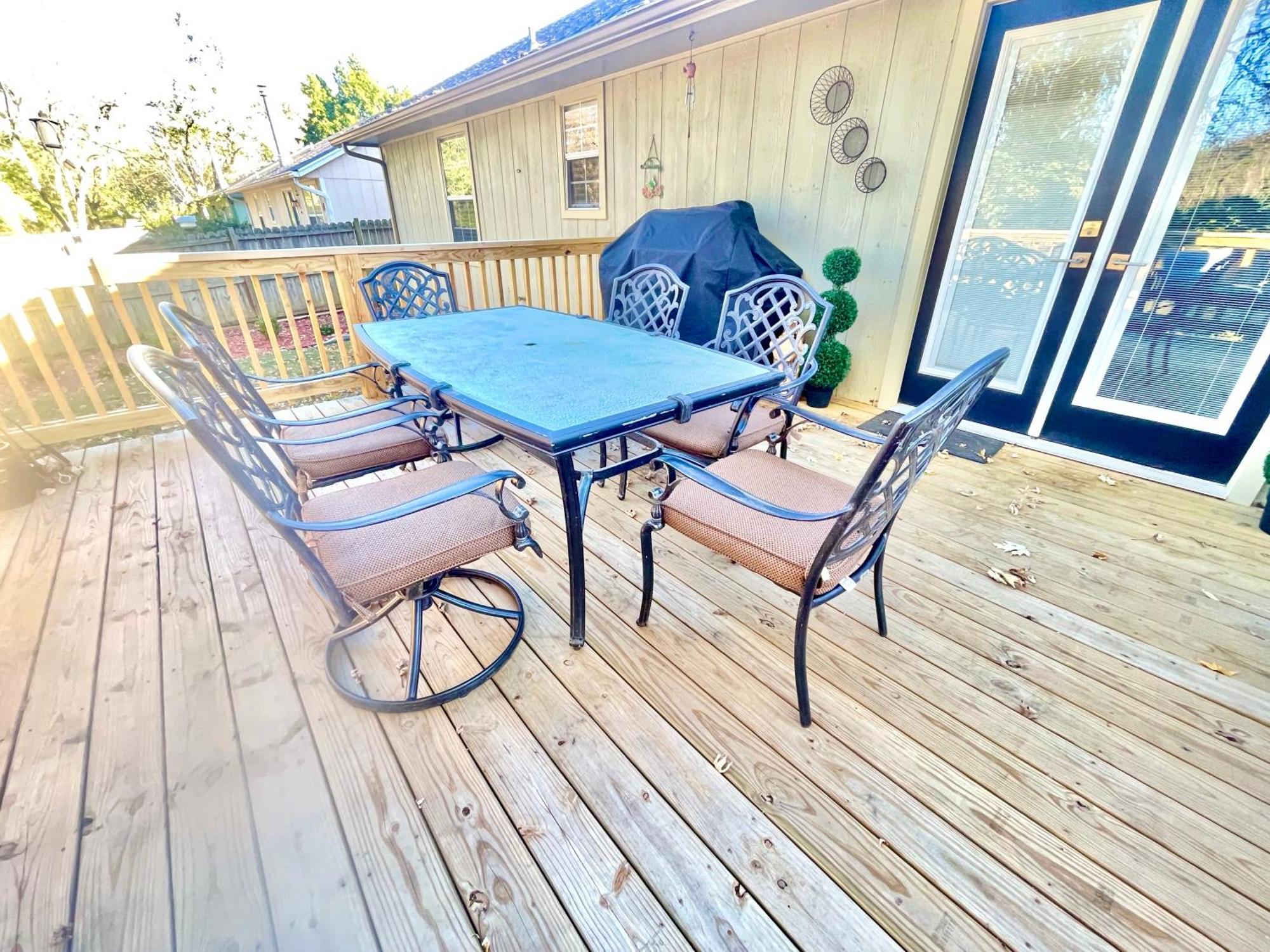 Fayetteville Getaway Exterior photo